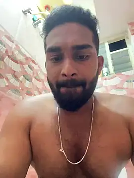 Handsomehunk 4U online show from 12.18.24