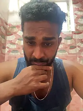 Handsomehunk 4U online show from 12.23.24