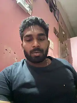 Handsomehunk 4U online show from 01.05.25