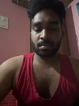 Handsomehunk 4U online show from 01.28.25