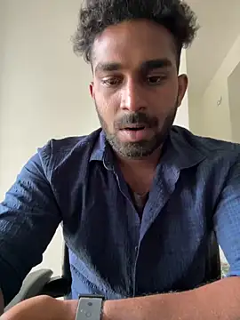 Handsomehunk 4U online show from 09.24.25