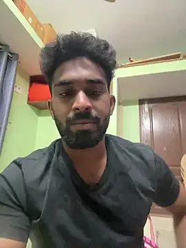 Handsomehunk 4U online show from 12.19.25