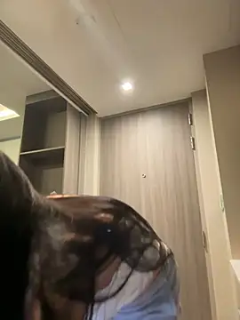 Aiko Yumi online show from 12.20.24