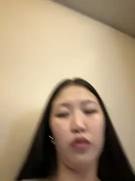 Aiko Yumi online show from 12.28.24