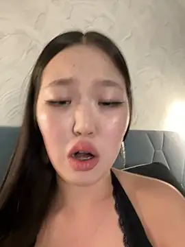 Aiko Yumi online show from 03.09.25