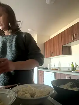 SexyB214 online show from 11.14.25