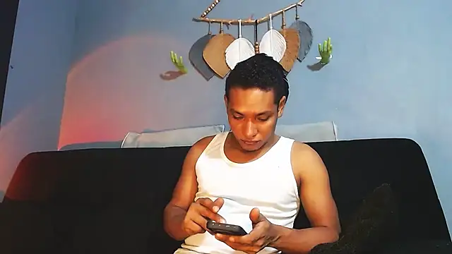 Grandeygruesa1 online show from 06.09.26