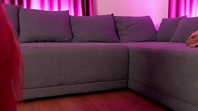 BaayBee   online show from 11.13.25