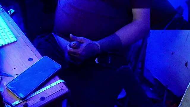 Snapshot of AlanDickson chatting on 02.15.26 AlanDickson online show from 02.15.26