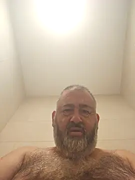 Snapshot of polla_calientes47 chatting on 09.18.25 polla calientes47 online show from 09.18.25