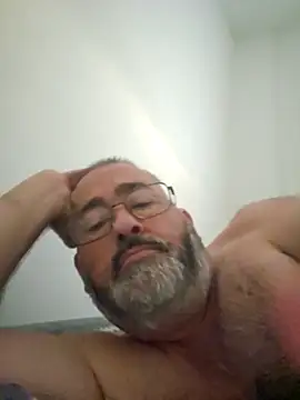 Snapshot of polla_calientes47 chatting on 11.25.25 polla calientes47 online show from 11.25.25