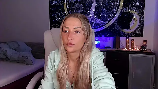 SexxyLiviaa online show from 10.04.25