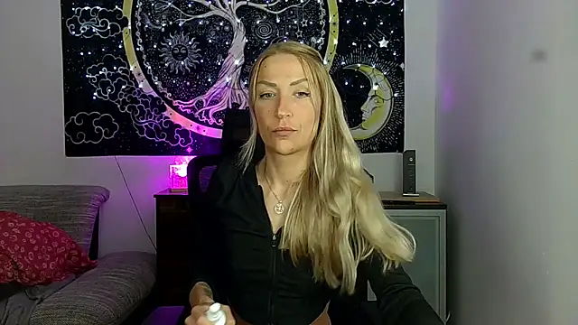 SexxyLiviaa online show from 04.26.26