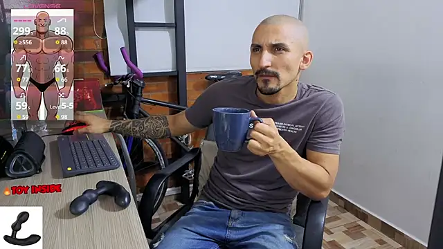Marck Muscle online show from 05.31.26