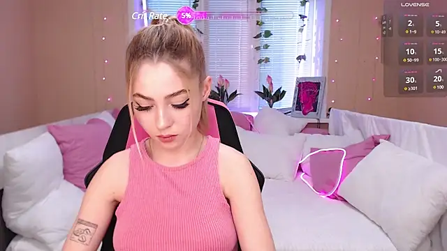 Snapshot of Tessa_Walker chatting on 01.22.25 Tessa Walker online show from 01.22.25