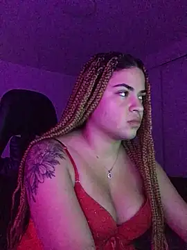 Snapshot of MelSaunders chatting on 12.07.24 MelSaunders online show from 12.07.24