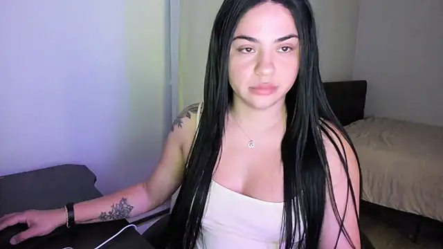 Snapshot of MelSaunders chatting on 01.22.25 MelSaunders online show from 01.22.25