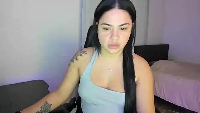 Snapshot of MelSaunders chatting on 01.27.25 MelSaunders online show from 01.27.25