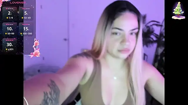 Snapshot of MelSaunders chatting on 01.08.26 MelSaunders online show from 01.08.26