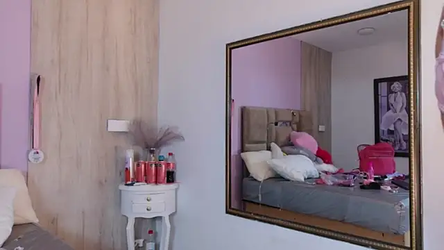 Snapshot of AbrilBrent chatting on 07.20.26 AbrilBrent online show from 07.20.26