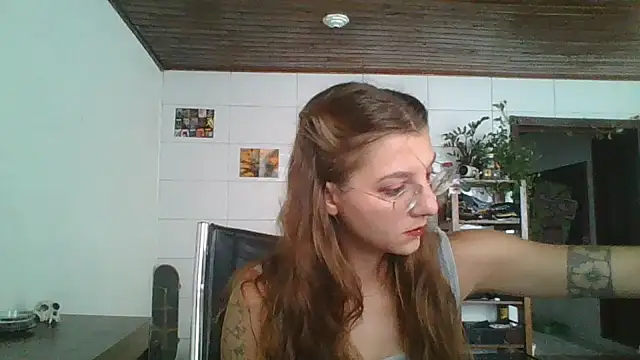 Snapshot of SweetyBabyDemon chatting on 01.19.26 SweetyBabyDemon online show from 01.19.26