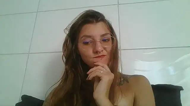 Snapshot of SweetyBabyDemon chatting on 03.15.26 SweetyBabyDemon online show from 03.15.26