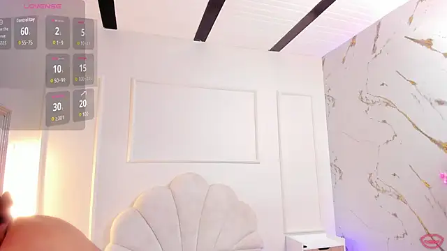 BrianaHazel online show from 06.04.26