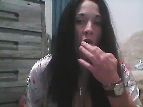 Snapshot of gorgeous11 chatting on 03.20.25 gorgeous11 online show from 03.20.25
