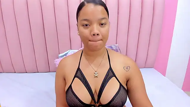 ISABELLA 020 online show from 02.22.25