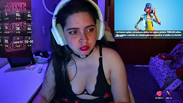 Snapshot of Vallolet_Spencer chatting on 12.09.24 Vallolet Spencer online show from 12.09.24