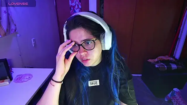 Snapshot of Vallolet_Spencer chatting on 01.08.25 Vallolet Spencer online show from 01.08.25