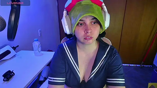 Snapshot of Vallolet_Spencer chatting on 03.09.25 Vallolet Spencer online show from 03.09.25