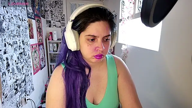 Snapshot of Vallolet_Spencer chatting on 09.20.25 Vallolet Spencer online show from 09.20.25