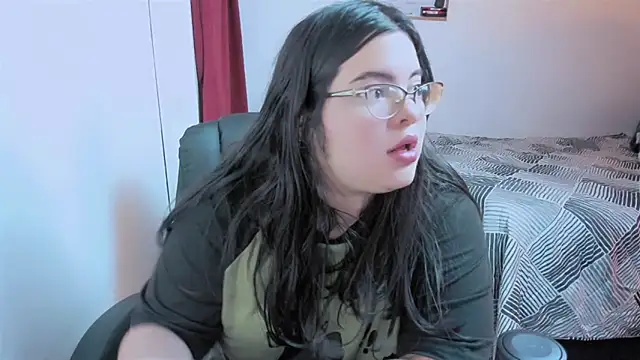 Snapshot of Aria_Fullbuster chatting on 10.17.25 Aria Fullbuster online show from 10.17.25