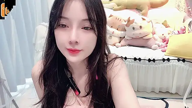 Snapshot of AKiKi711 chatting on 09.15.25 AKiKi711 online show from 09.15.25