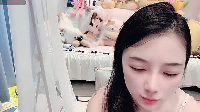 AKiKi711 online show from 07.19.26