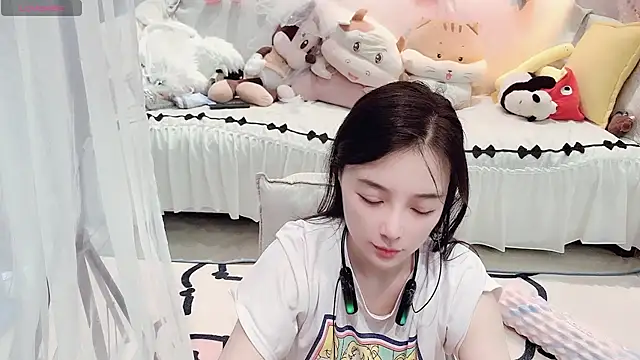 AKiKi711 online show from 07.27.26