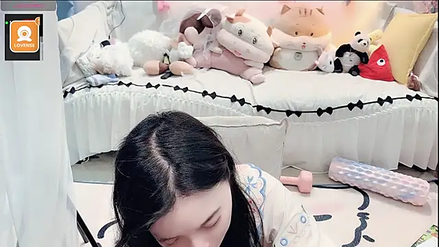 AKiKi711 online show from 08.01.26