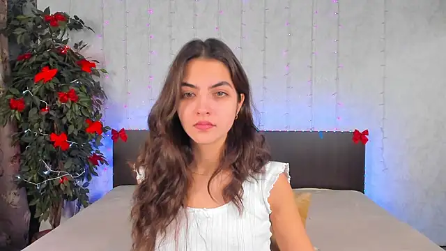 Milana Crystal  online show from 12.31.24