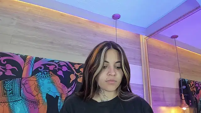 Cori Paige online show from 05.08.26