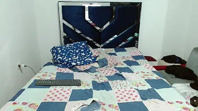 MiguelAngelxl online show from 10.16.25