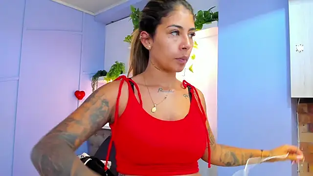 Georgina-coule online show from 03.06.25