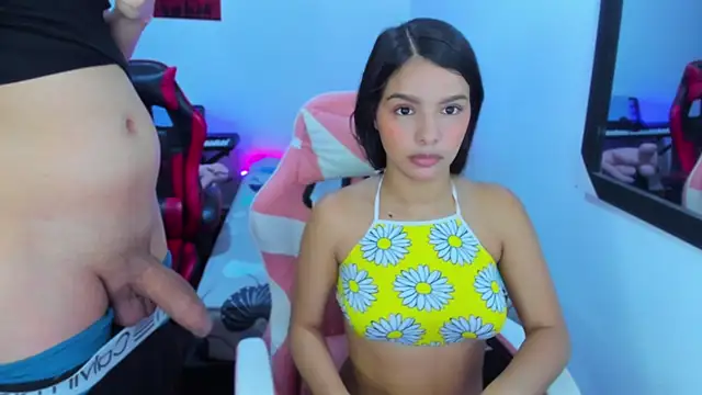 jessi and boy online show from 11.17.25