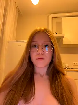 Eva Weyne online show from 10.08.25