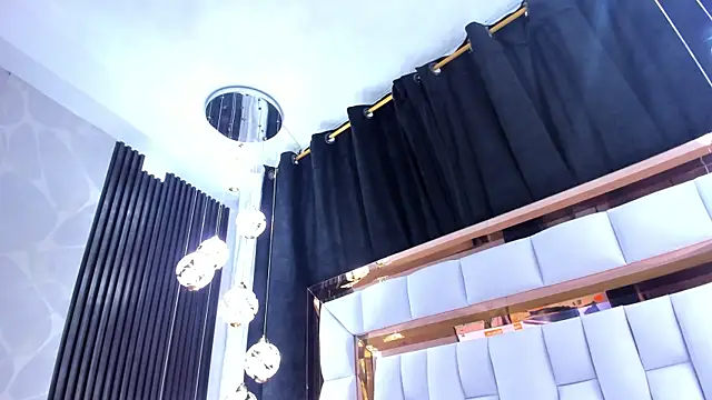 SarayRoyse online show from 07.13.26