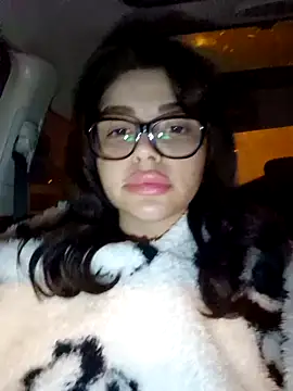 Snapshot of Esmertarcinim chatting on 02.04.25 Esmertarcinim online show from 02.04.25