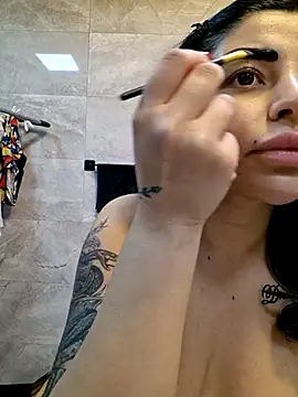 Snapshot of Esmertarcinim chatting on 02.24.25 Esmertarcinim online show from 02.24.25