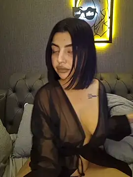 Snapshot of Esmertarcinim chatting on 12.16.25 Esmertarcinim online show from 12.16.25