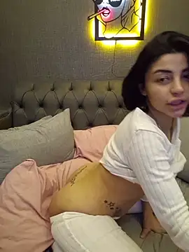 Snapshot of Esmertarcinim chatting on 03.11.26 Esmertarcinim online show from 03.11.26