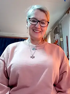 irinamaux online show from 04.24.26